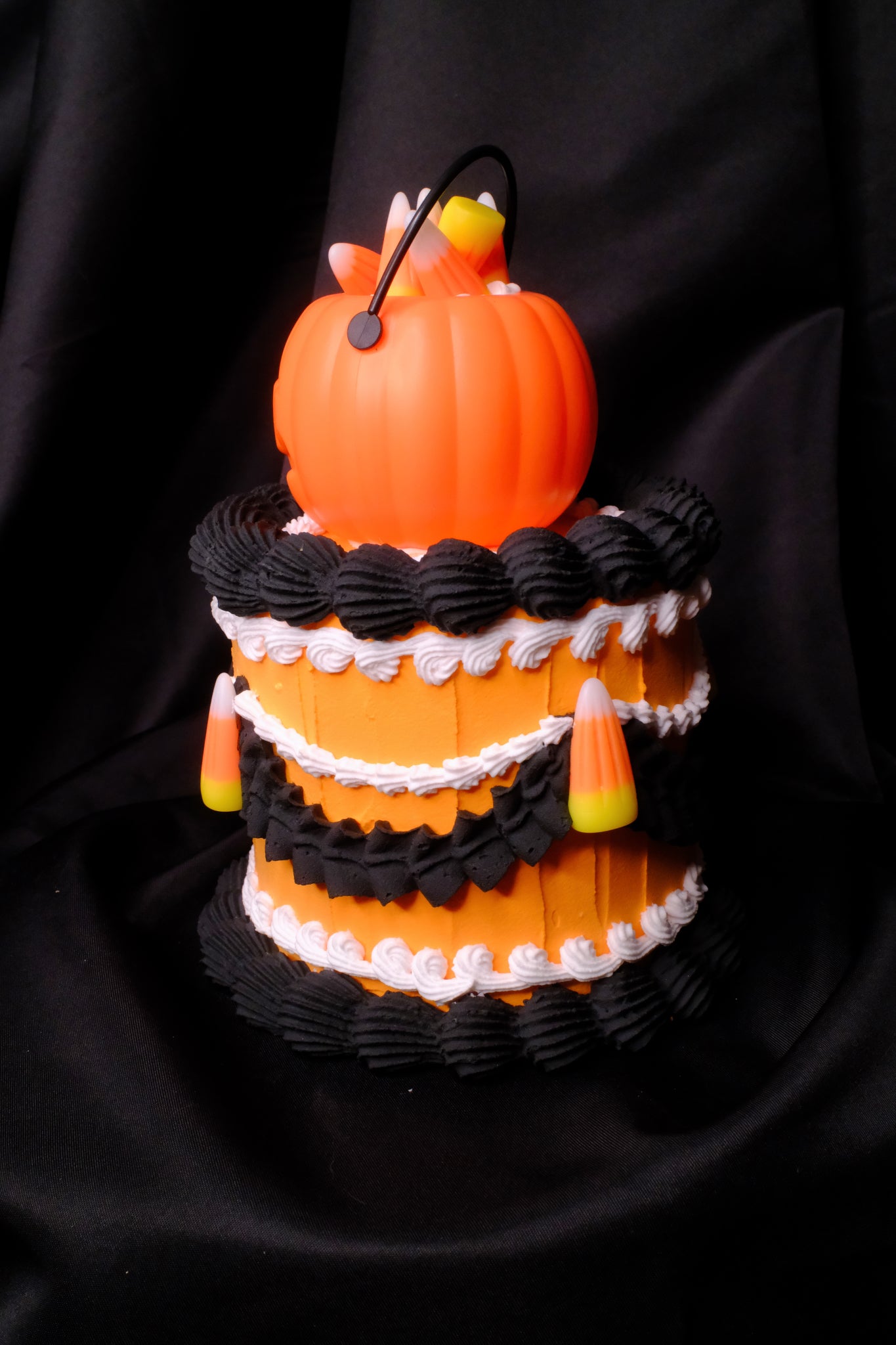 Jack O Lantern Fake Cake