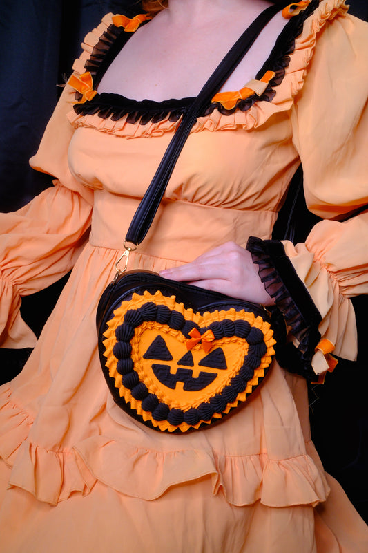 Jack O Lantern Heart Cake Purse