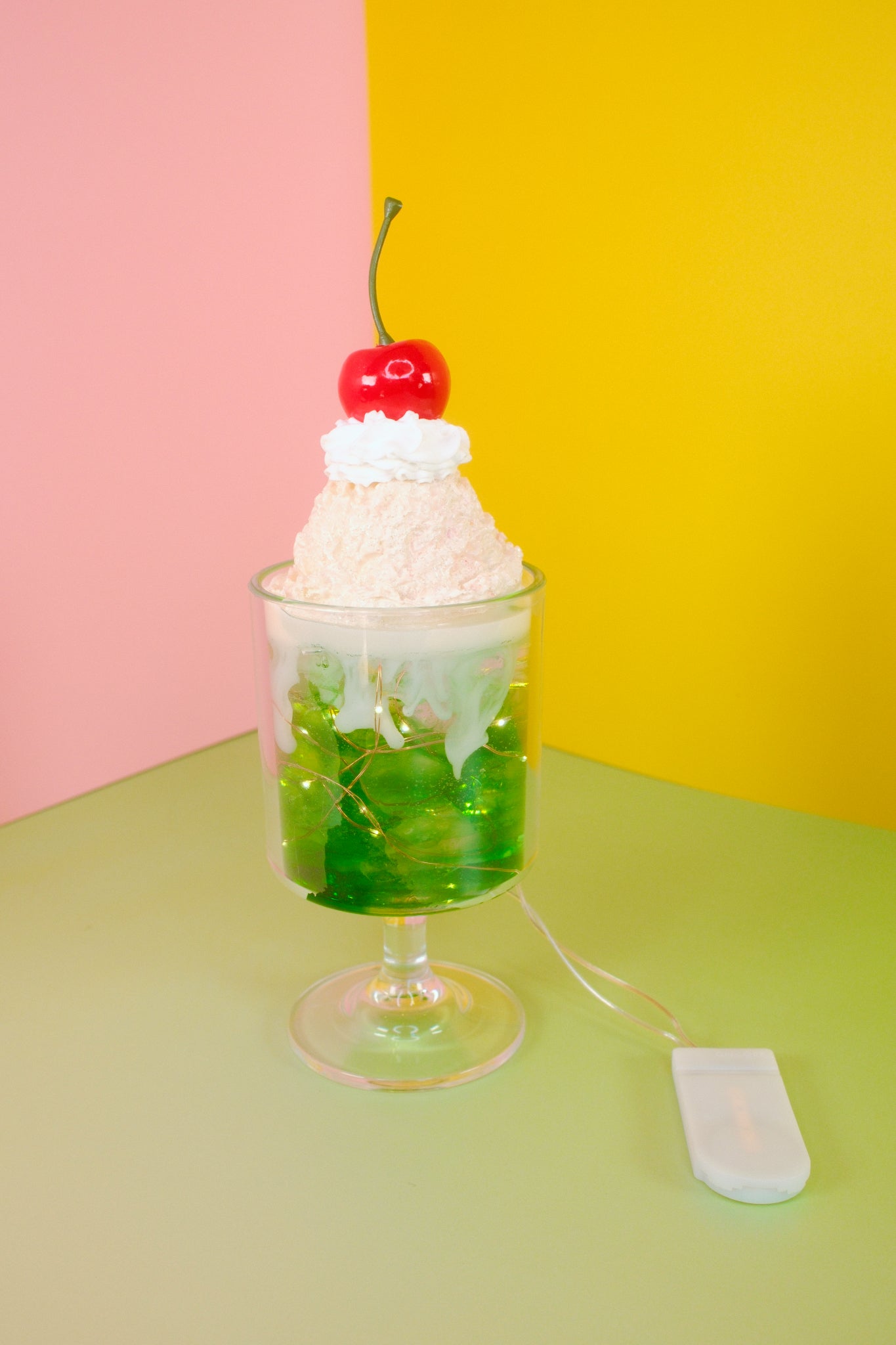 Melon Cream Soda Lamp