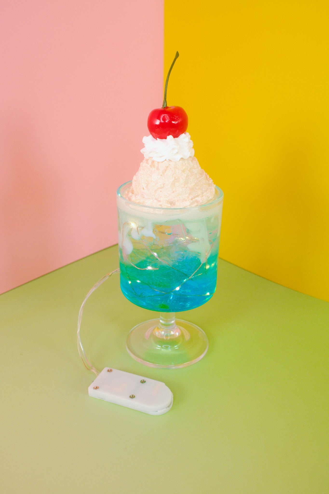 Ramune Cream Soda Lamp