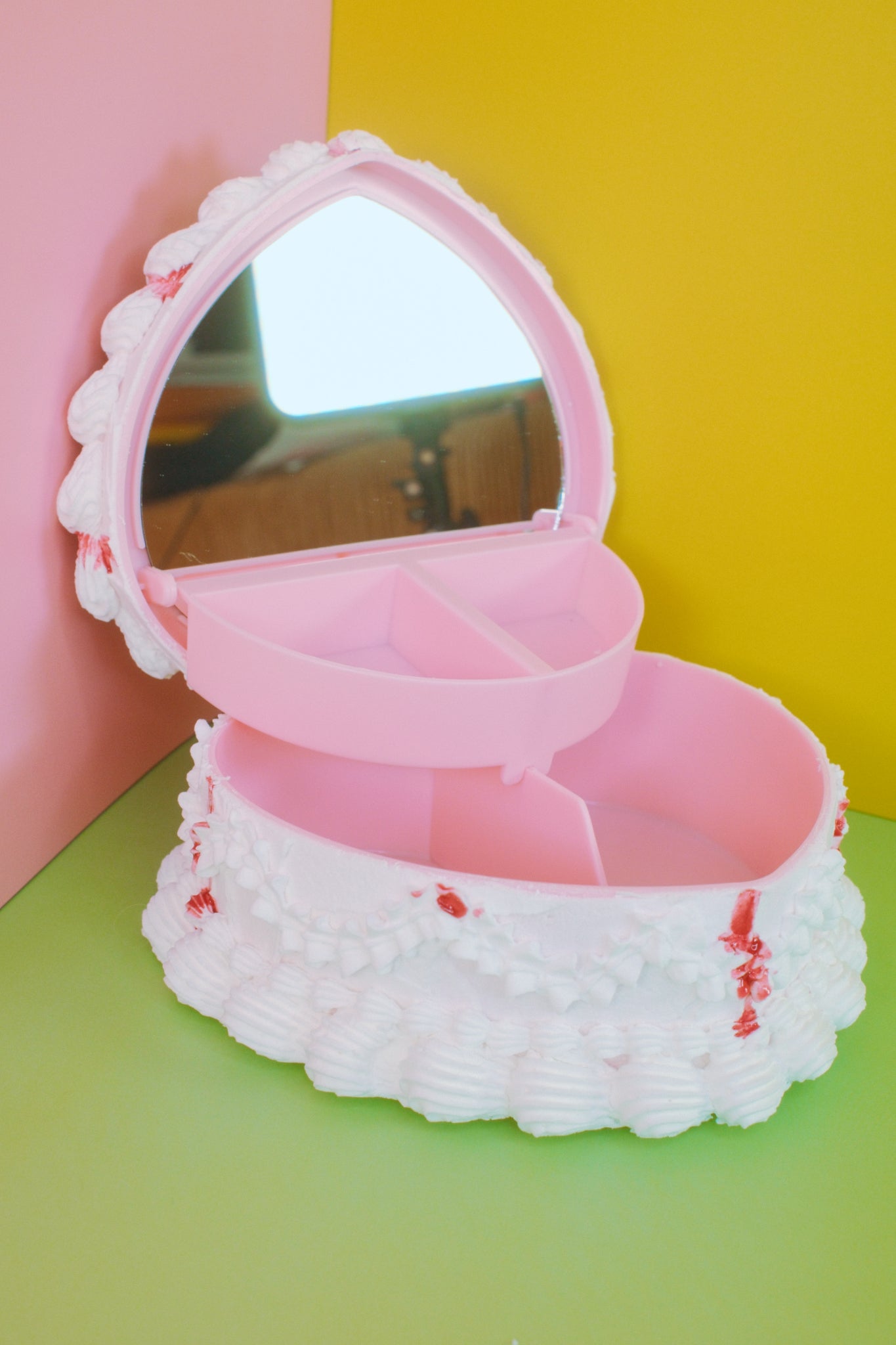 Raspberry Cake Jewelry Box