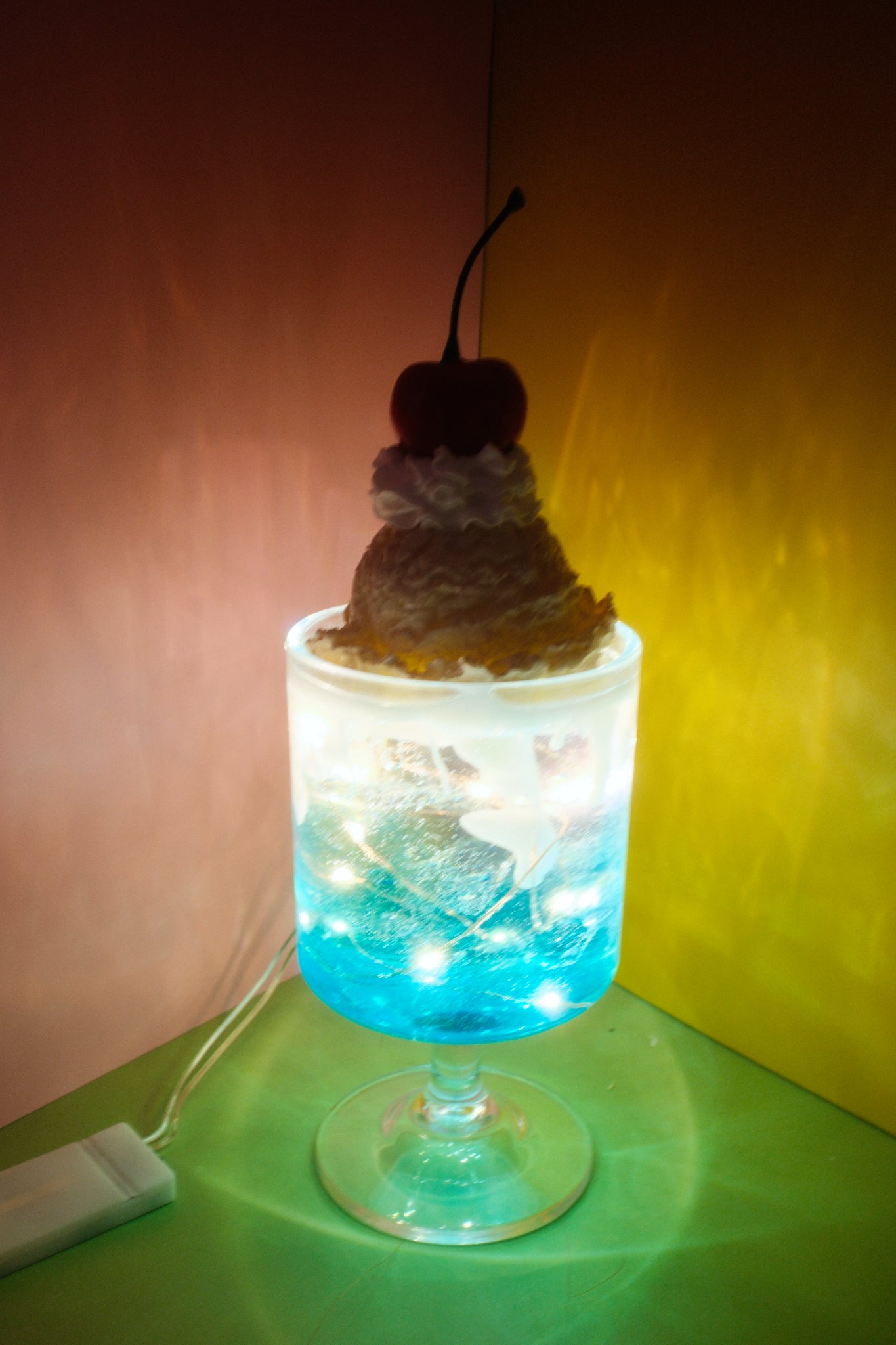 Ramune Cream Soda Lamp