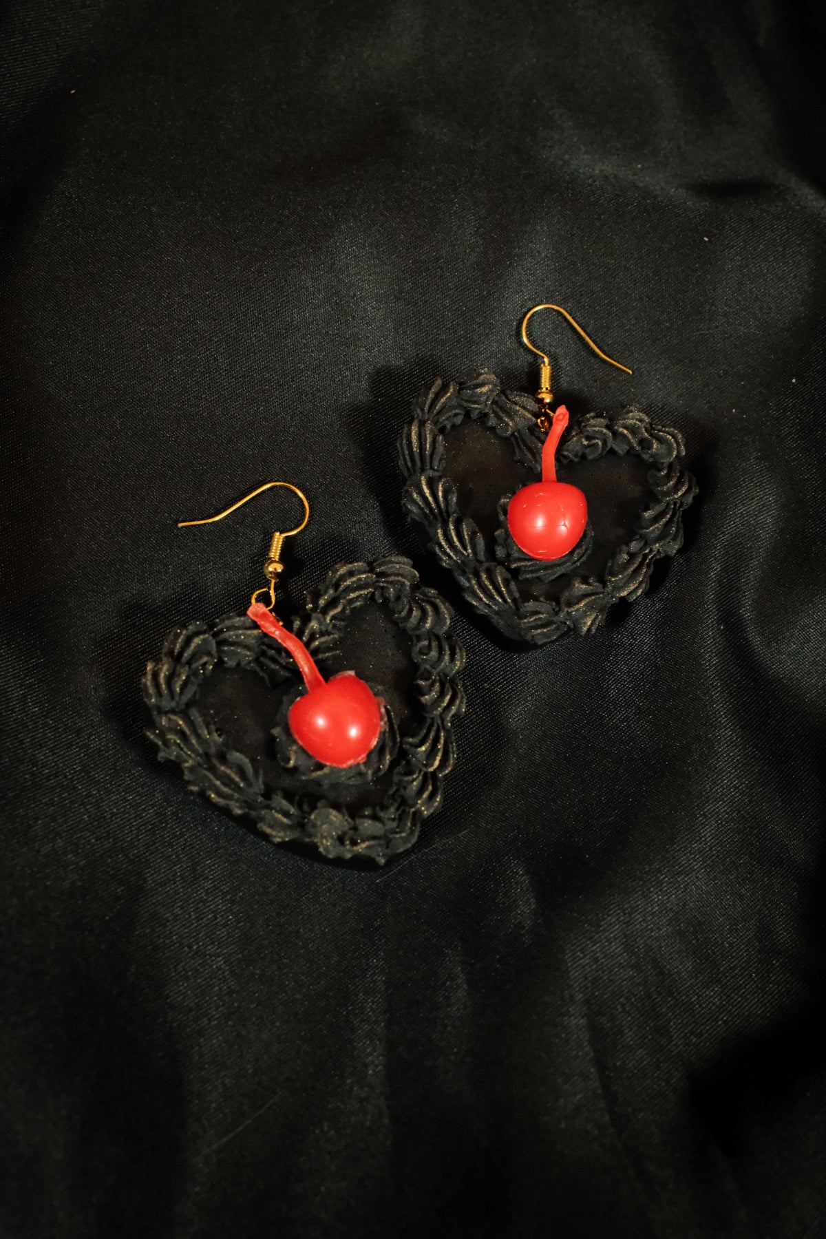 Black Heart Cake Earrings